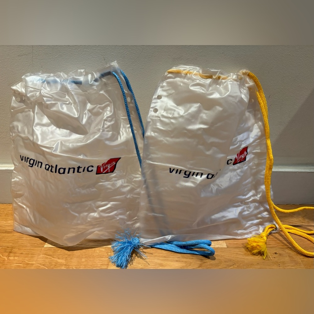 New Virgin Atlantic clear Cinch Reusable plastic totes, set of 2. Collectible!